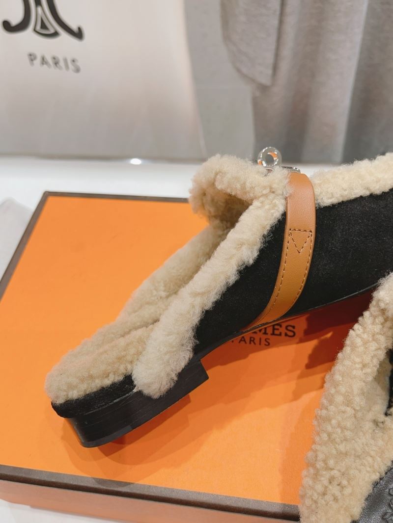 Hermes Slippers